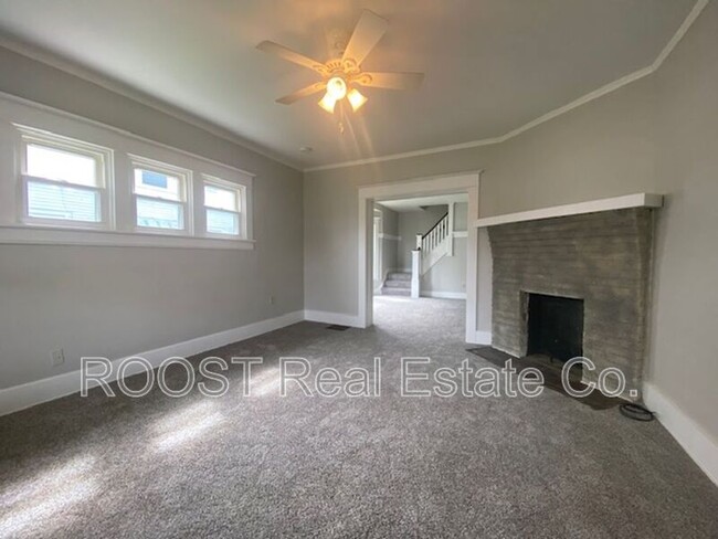 Building Photo - 551-553 E.Cassilly St.