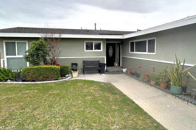Building Photo - SAN MARINO DR  BUENA PARK, 90620  (4 BED / 2 BATH)