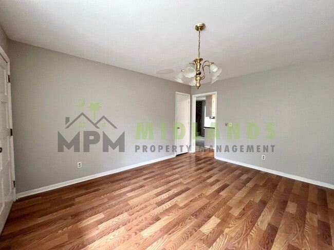 Building Photo - 357 Creighton Dr