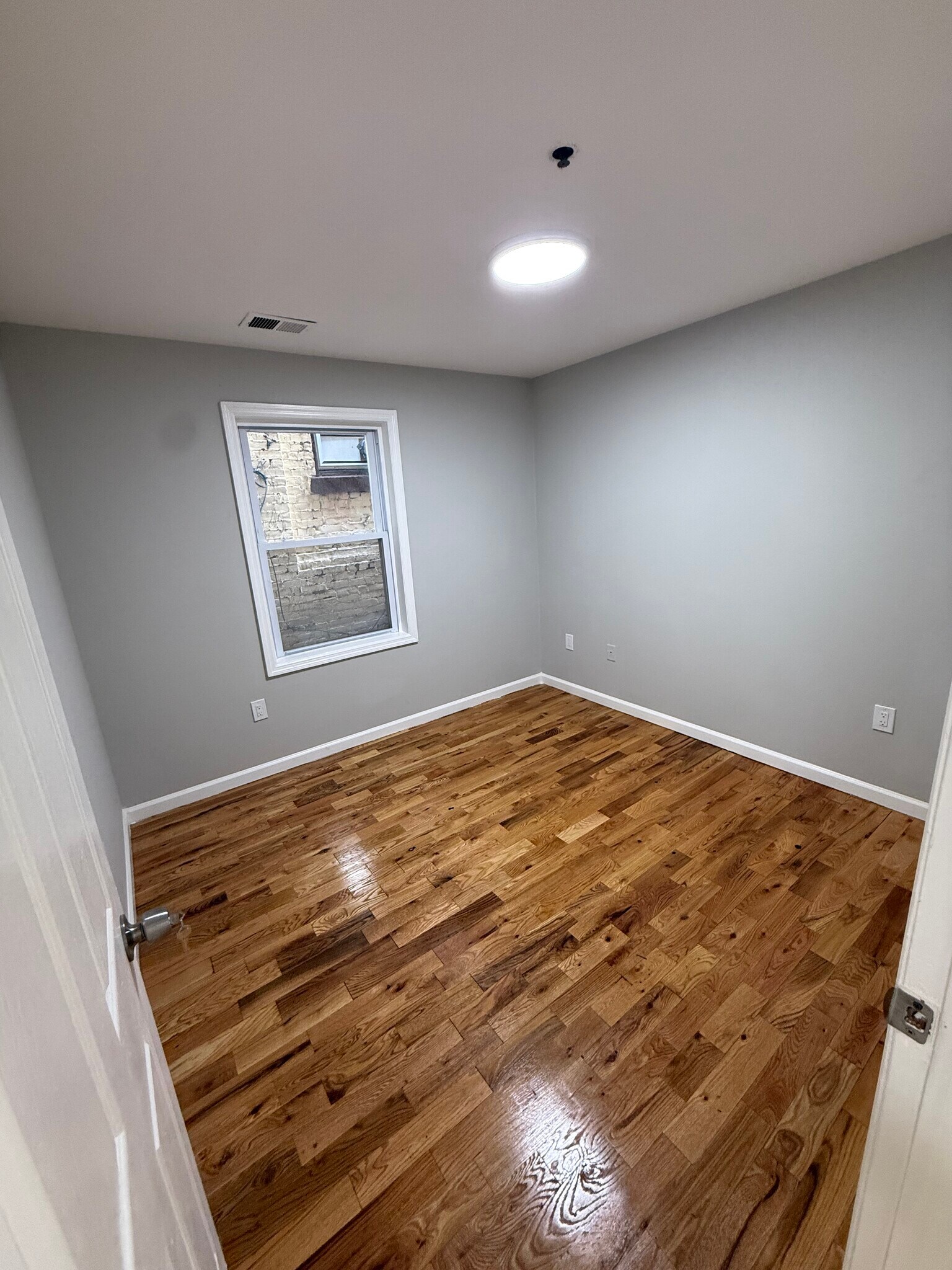 Building Photo - 535 Central Ave