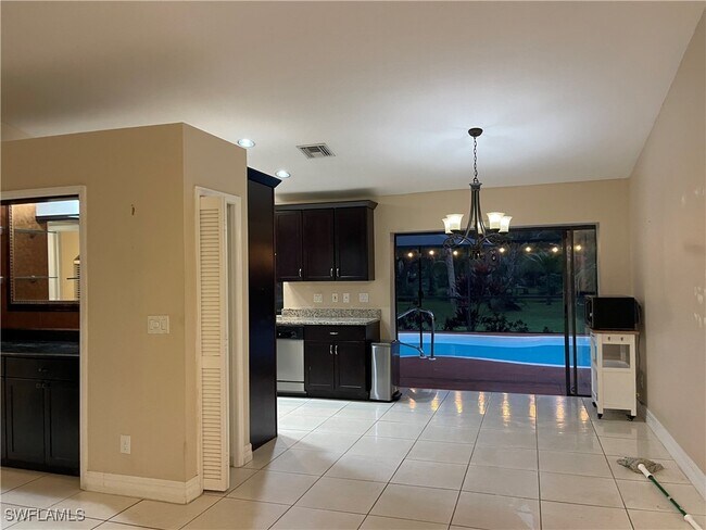 Building Photo - 5240 Cherry Wood Dr