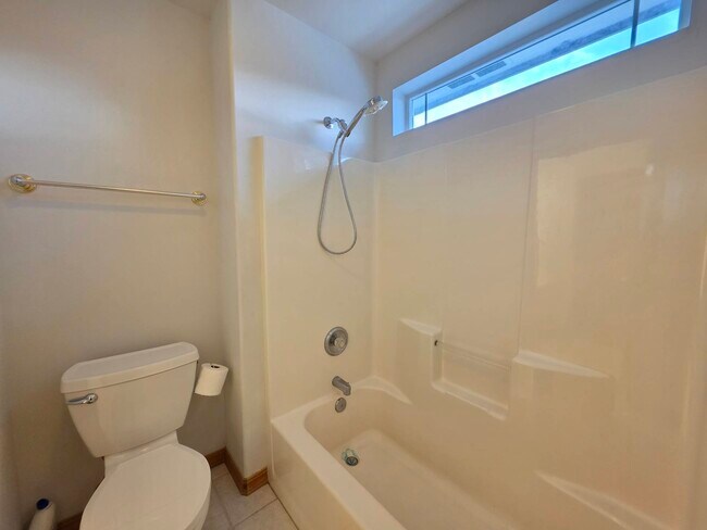 Building Photo - 3493 Hanstead St