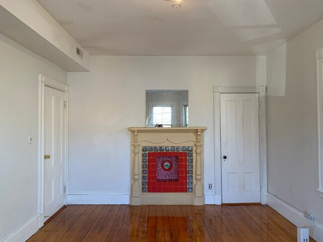 Building Photo - 120 Minden St
