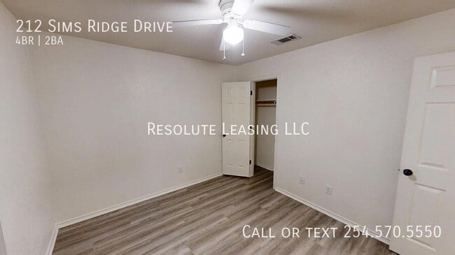 Building Photo - 212 Sims Ridge Dr