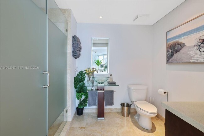 Building Photo - 350 S Miami Ave