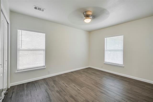 Building Photo - 3212 San Vicente Ave