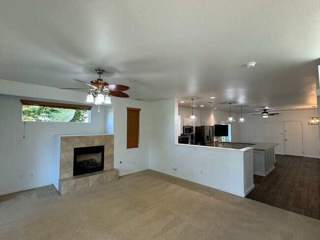 Building Photo - Open Concept 2 Story Home - Lacey