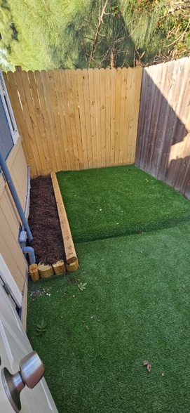 Building Photo - 4316 Garden Rd