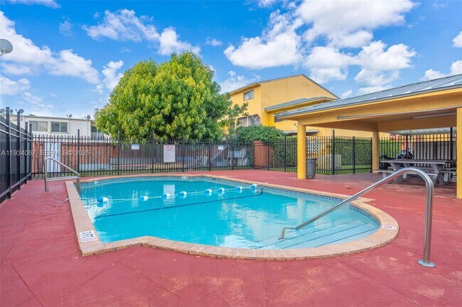 Building Photo - 5061 W 12th Ln