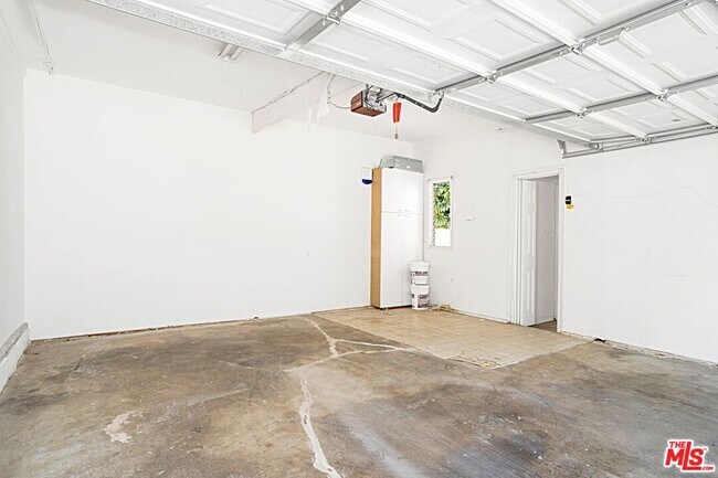 Building Photo - 3836 Mound View Ave