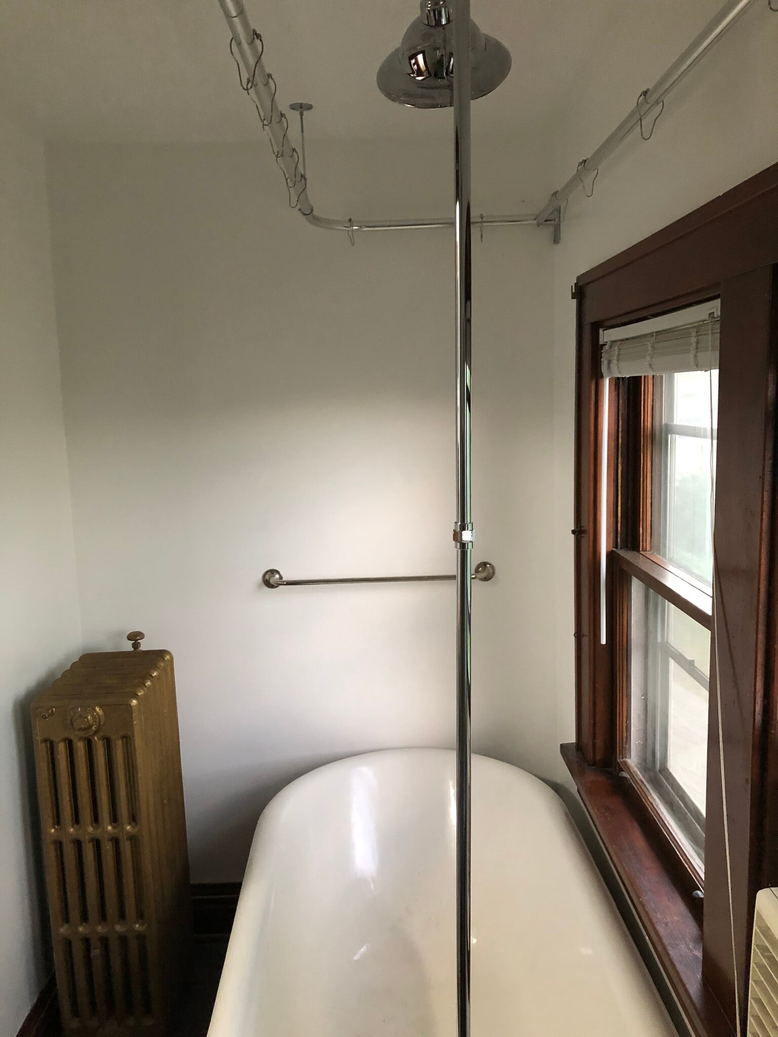 Building Photo - 412 W Ridge St