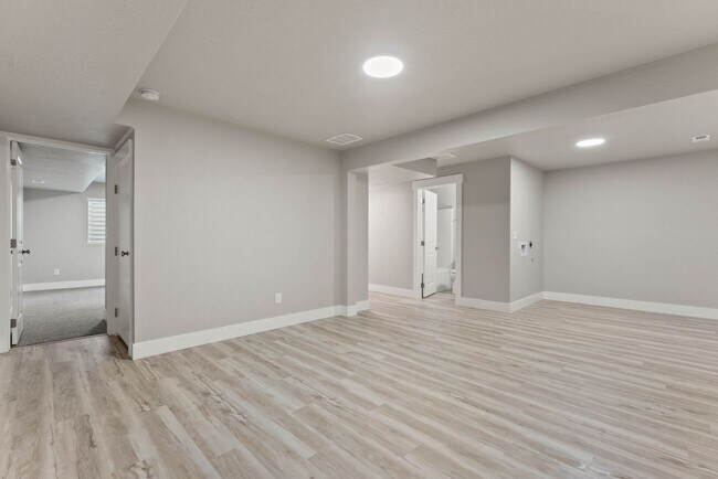 Building Photo - Newly built 4 Bedroom Duplex With Garage