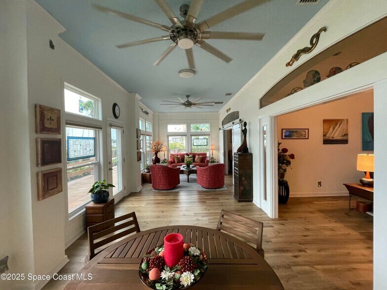 Building Photo - 12 Marina Isles Blvd