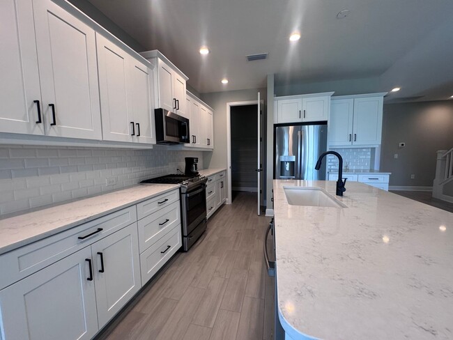 Building Photo - New Construction in Grand Park-4 Bedrooms ...