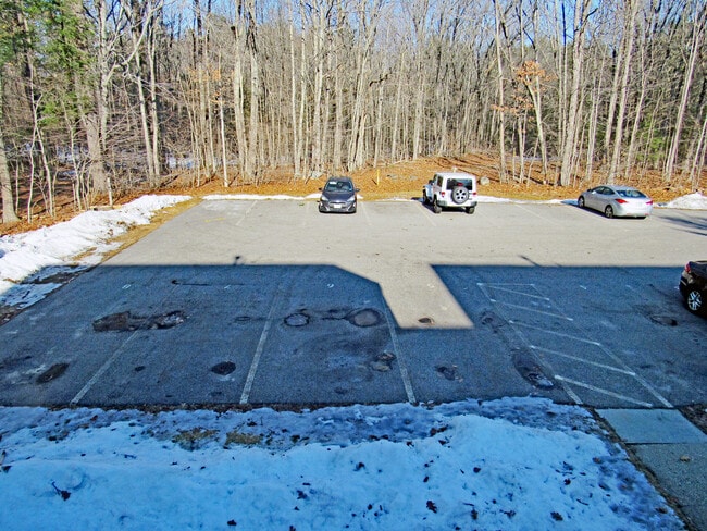 Building Photo - 50 Brookside Dr