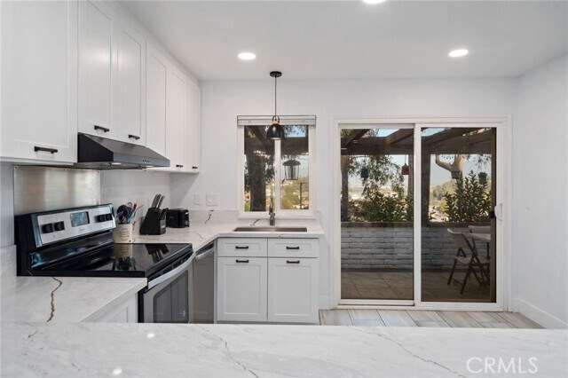 Building Photo - 16107 Sierra Pass Way
