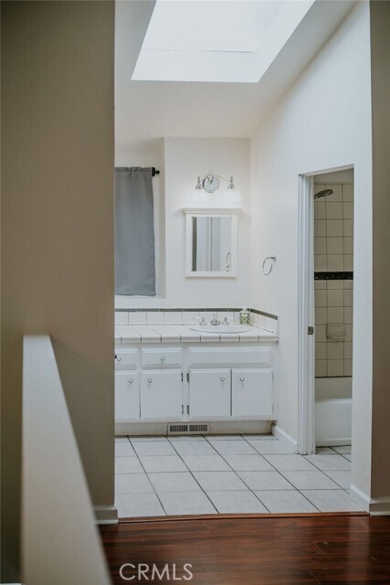 Building Photo - 4900 E Chapman Ave