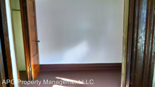 Building Photo - 30 Watkin Terrace