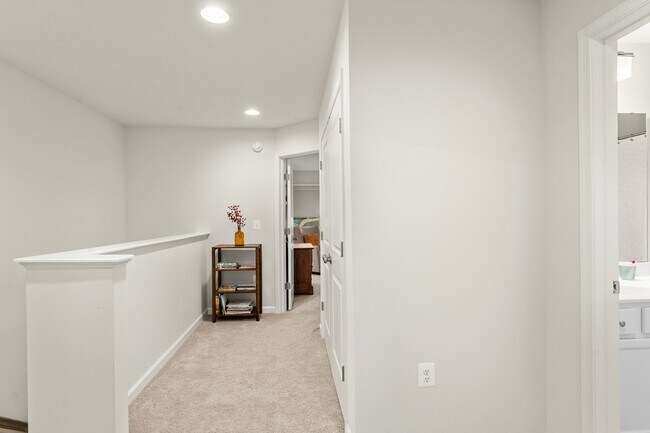 Building Photo - 3042 Horizon Rd