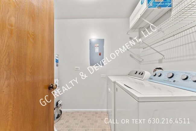Building Photo - 202 Dublin Ln