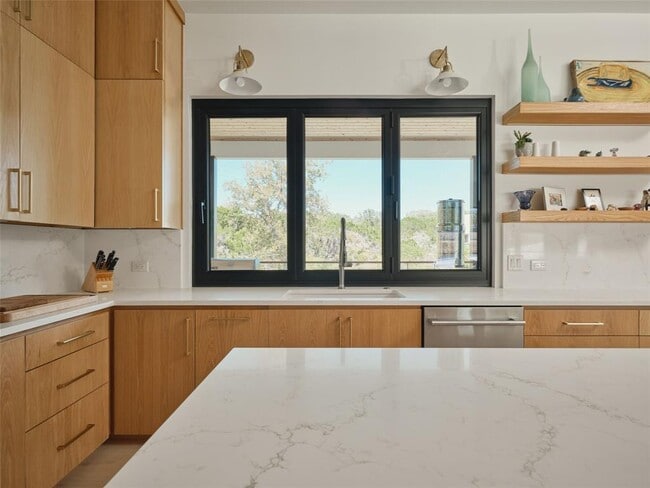 Building Photo - 3214 Smoky Ridge