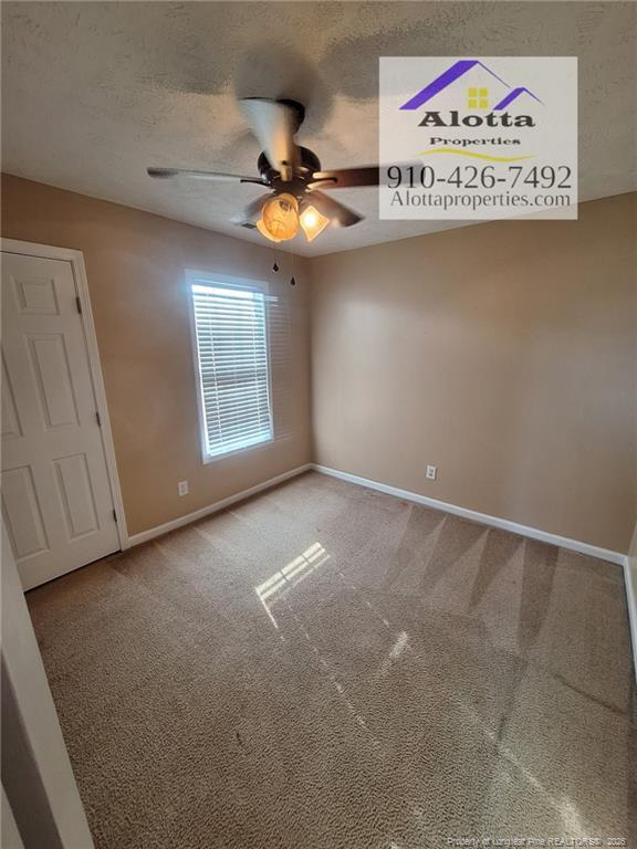 Building Photo - 133 Gallop Ct