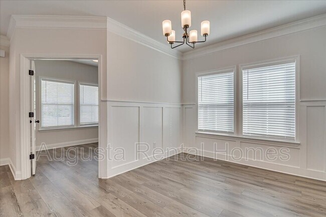 Building Photo - 528 Fermoy Ln