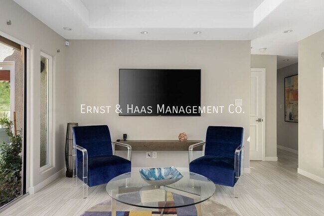 Building Photo - 8780 Warwick Dr