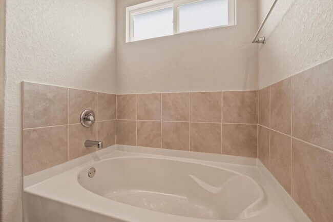 Building Photo - Beautiful Bulverde Home in Comal ISD – Move-In Ready!