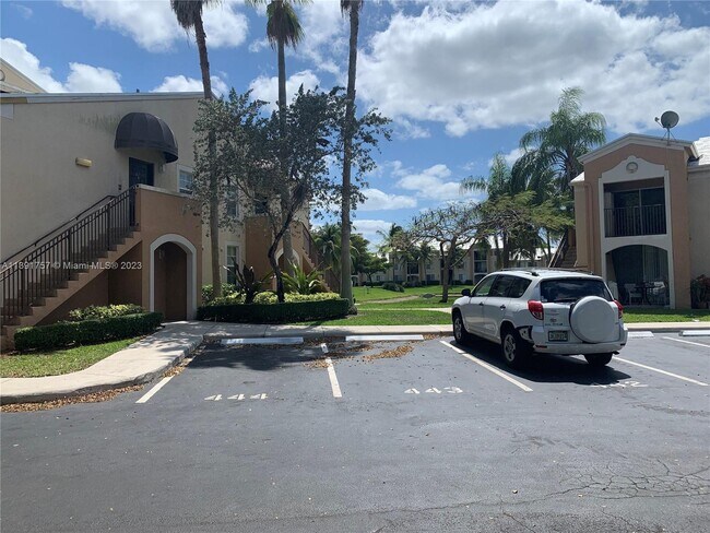 Building Photo - 2071 Renaissance Blvd