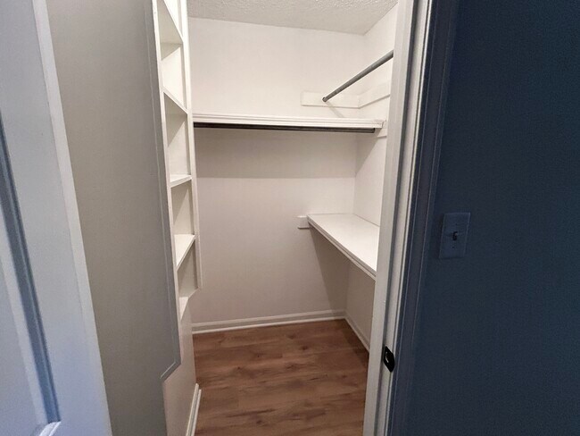 Master bedroom closet - 128 Lovers Ln