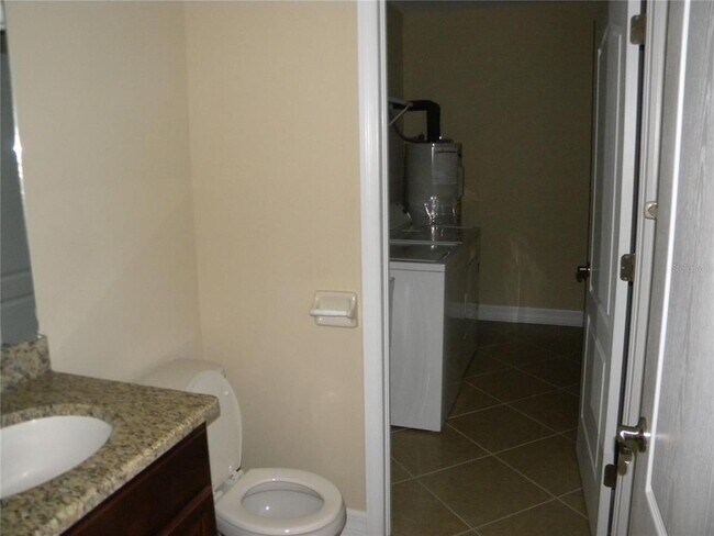 Building Photo - 7810 Tuscany Woods Dr