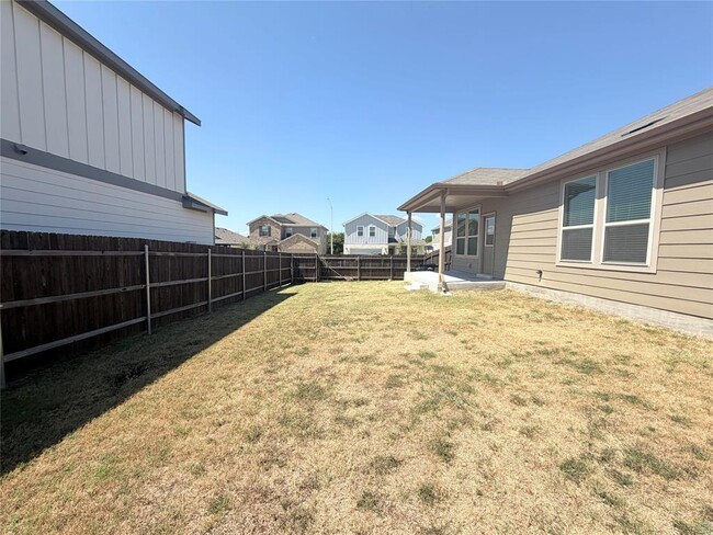 Building Photo - 508 Red Knot Ave