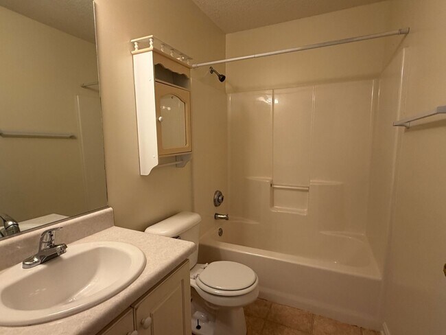 Building Photo - 4420 Misty Cove Ct