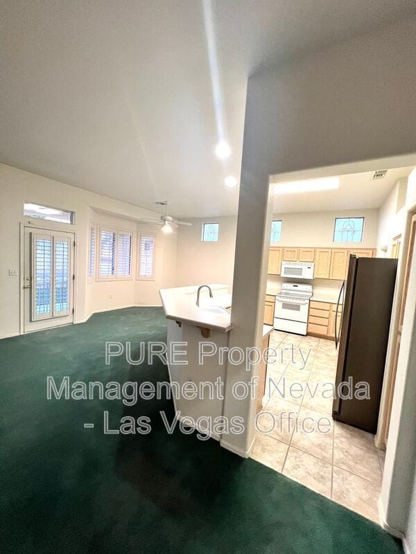 Building Photo - 10733 Clarion Ln