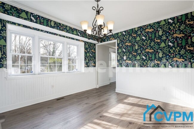 Building Photo - 2617 Belair Dr