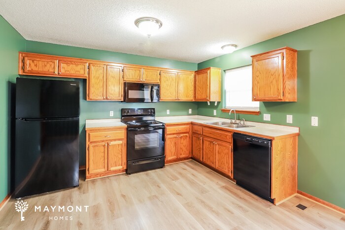 Building Photo - 2110 Glenside Rd