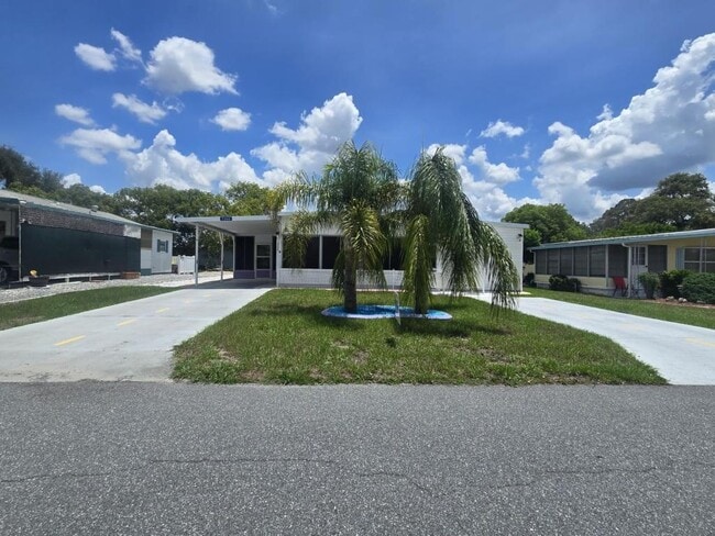 Primary Photo - 7366 1st Loop Ave