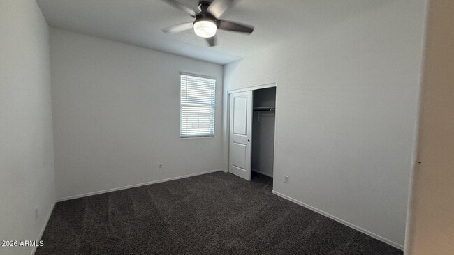Building Photo - 1137 W Chimes Tower Dr