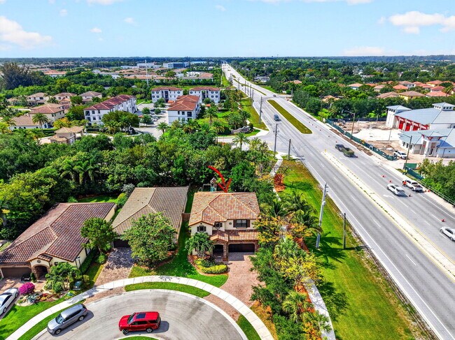 Building Photo - 9062 Gulf Cove Dr
