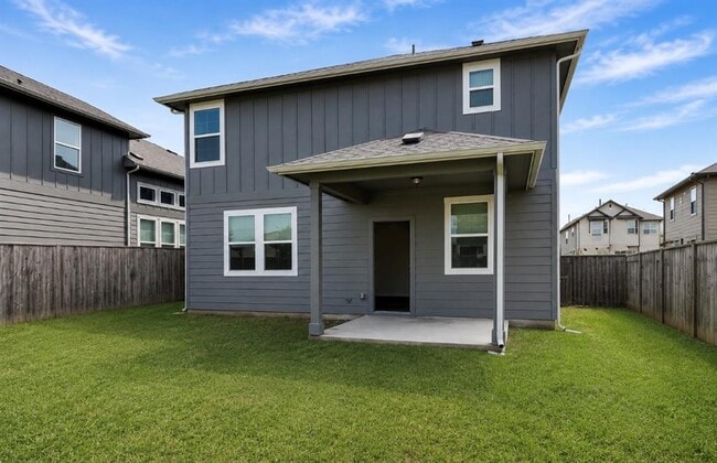 Building Photo - 3200 College Park Dr