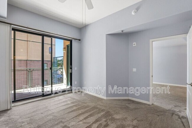 Building Photo - 2302 N Central Ave