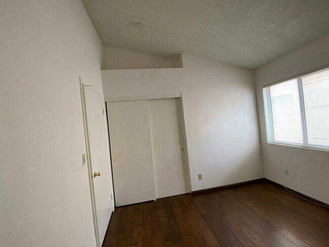 Building Photo - 8177 Burnt Sienna St