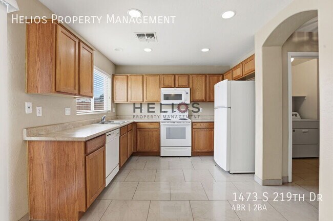 Building Photo - 1473 S 219th Dr