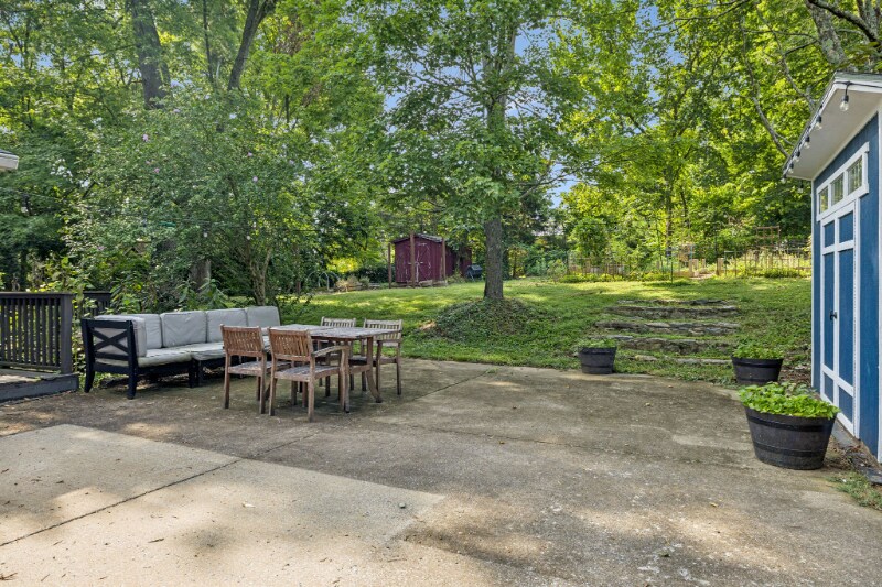 Building Photo - 4809 Merrill Ln