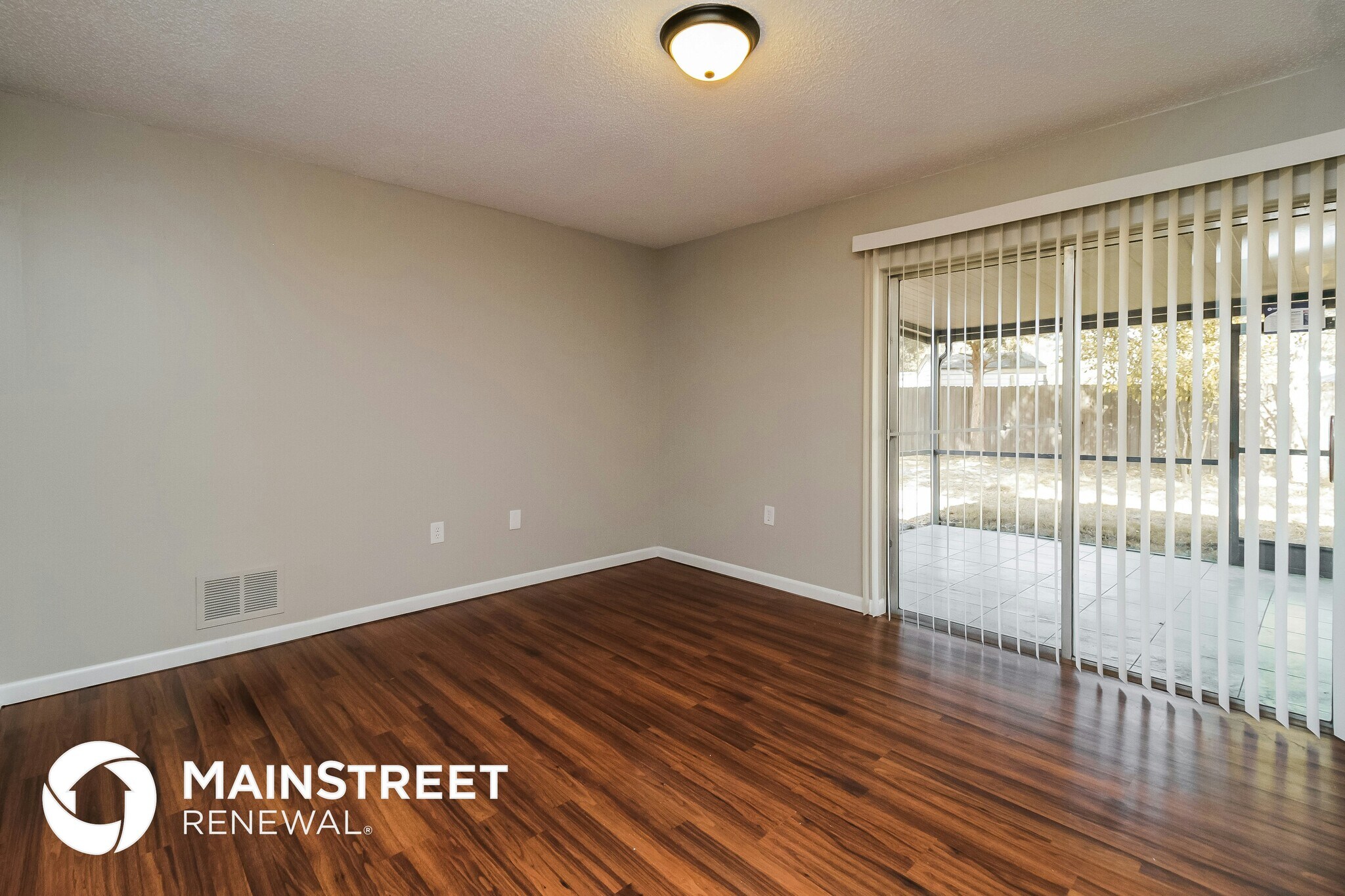 Building Photo - 3125 Orleans Way S