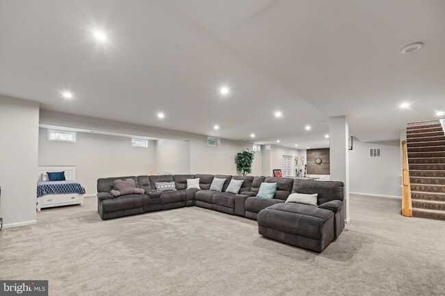 Building Photo - 76 Penns Charter Ln