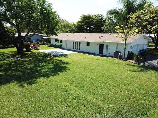 Building Photo - 10343 SW 114th St