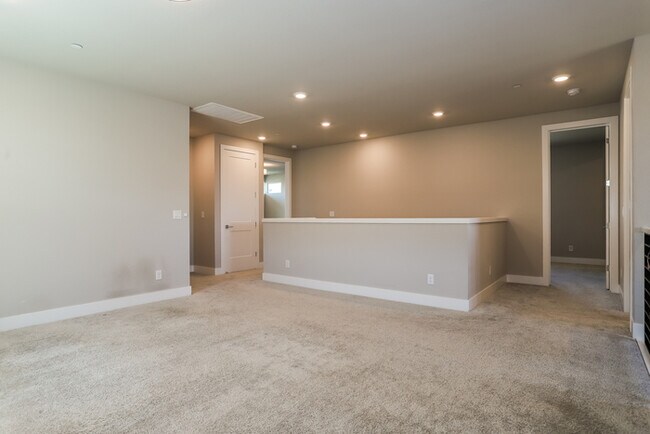 Building Photo - 11905 Montron Wy