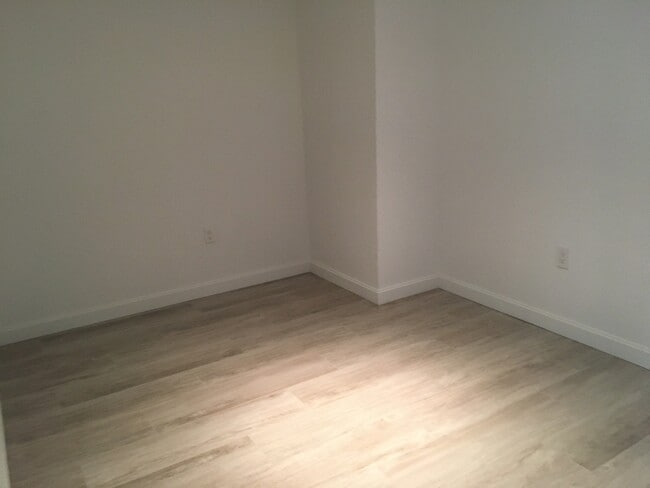 Building Photo - Brickell Heights East #1104 for rent